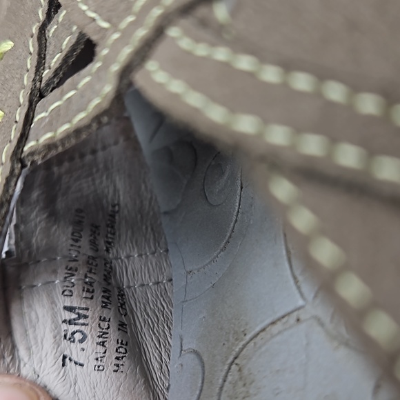 JAMBU T-Strap Leather Memory Foam Women 7.5 sandals - Picture 6 of 9